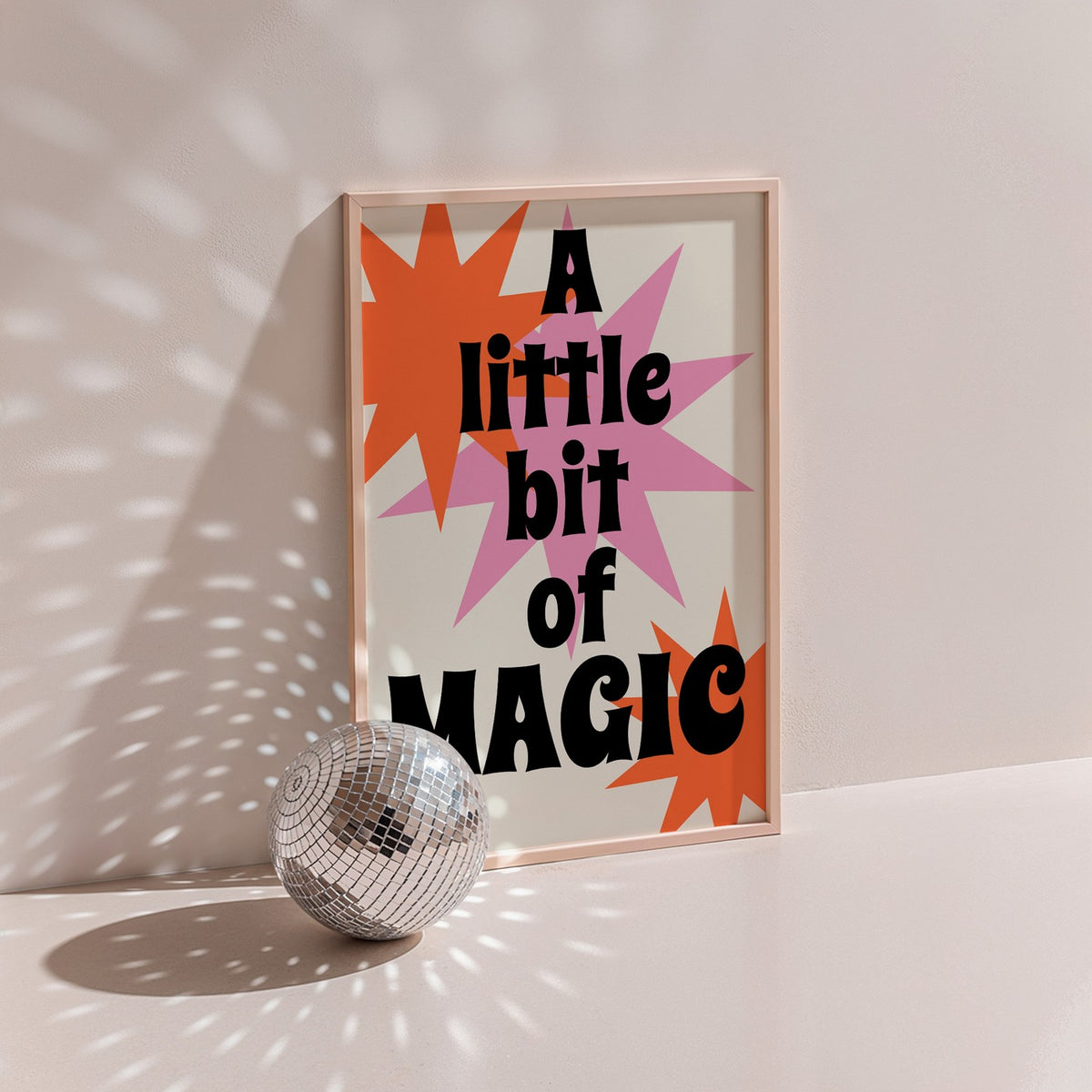 Groovy - Affiche A Little Bit Of Magic - Multi