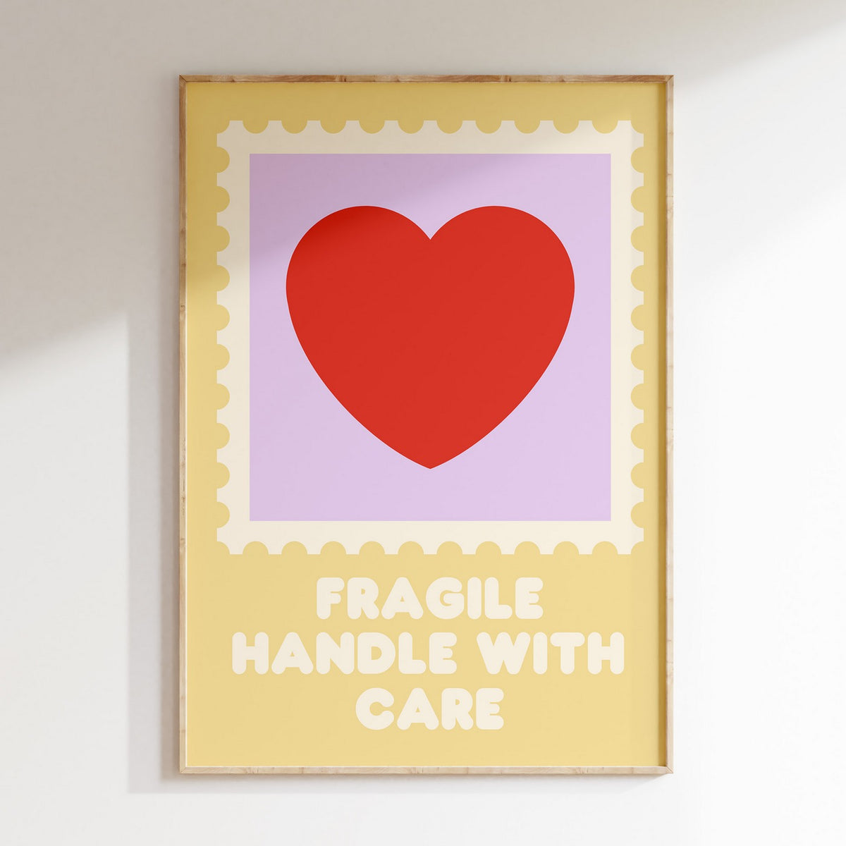 Groovy - Affiche Fragile Handle With Care - Jaune