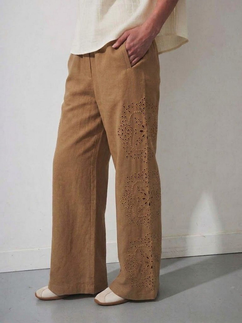 Maccabi Trousers - Camel