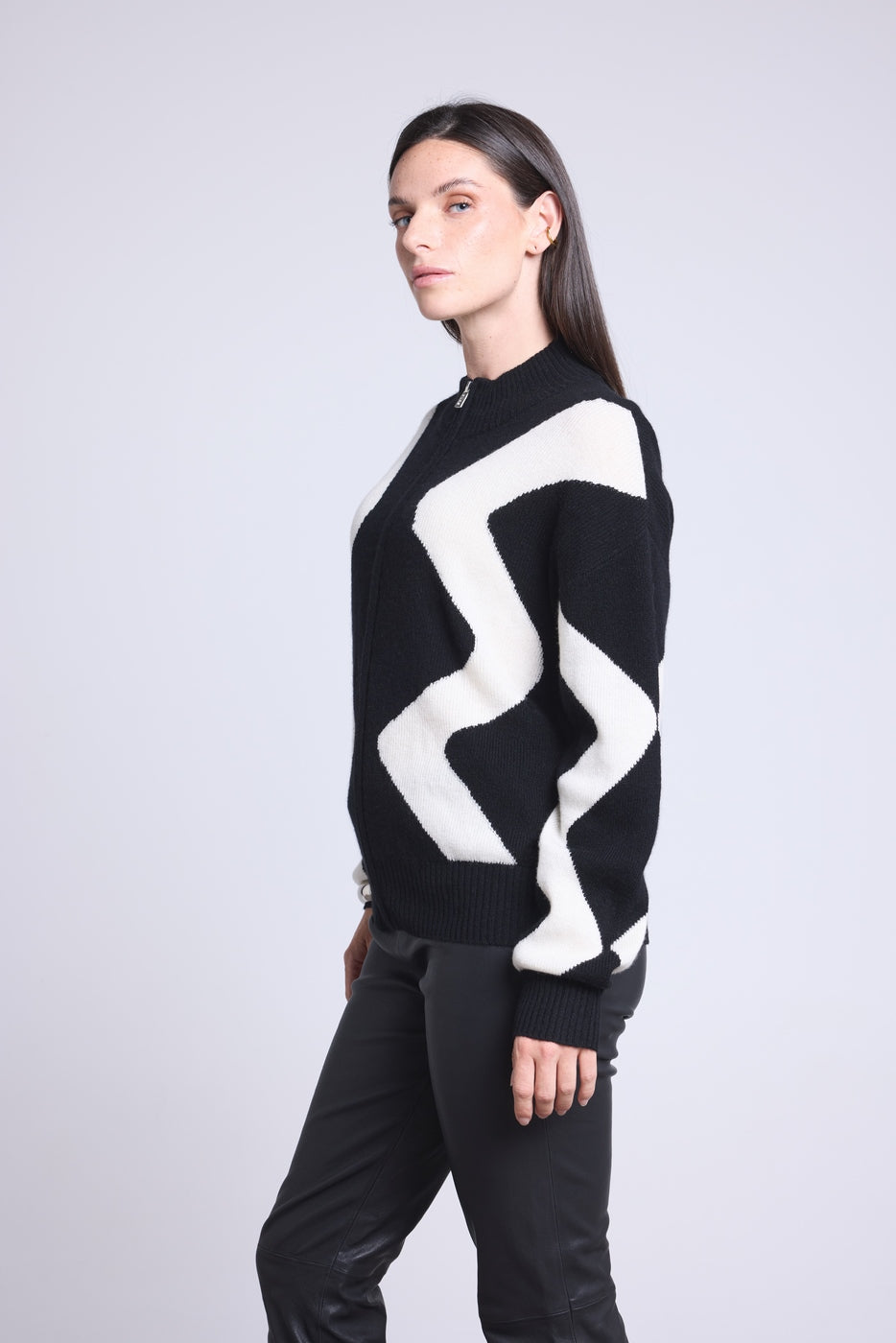 Chaqueta con Cremallera Gráfica Magali - Negro y Blanco - Mujer