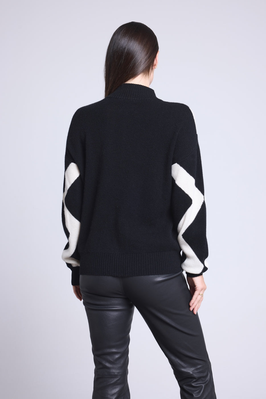 Chaqueta con Cremallera Gráfica Magali - Negro y Blanco - Mujer