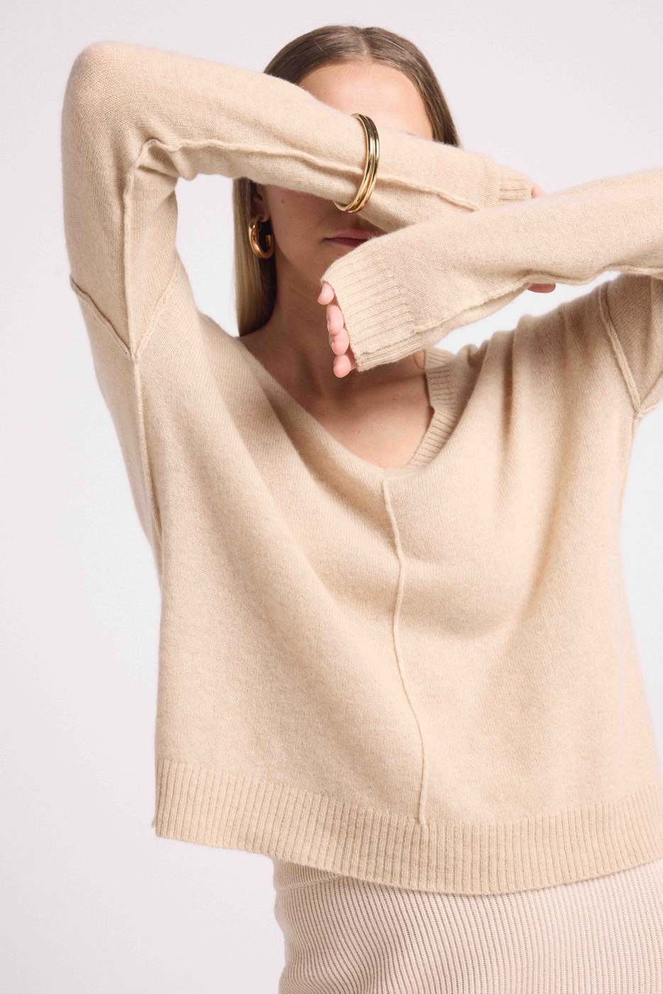 Maglione Scollo a V Oversize Cuciture Manon - Beige Crema