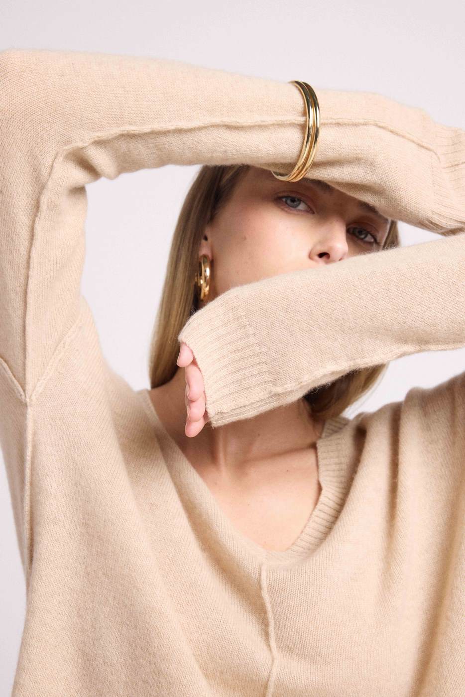 Maglione Scollo a V Oversize Cuciture Manon - Beige Crema