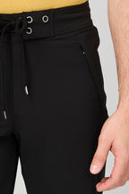 Shorts con bolsillo con cremallera - Negro - Hombre