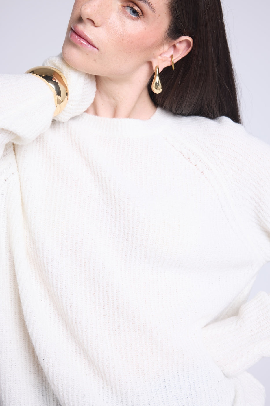Jersey de cuello redondo de cachemira bouclé Marisol - Blanco roto - Mujer