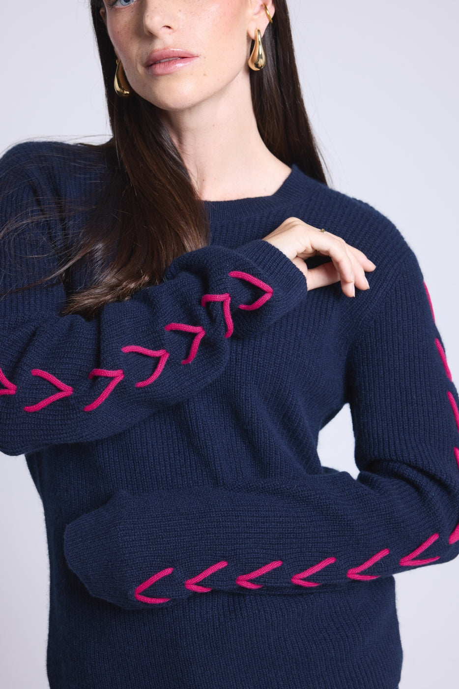 Pull Col Rond Lacets Manches Marta - Bleu Marine Fushia - Femme