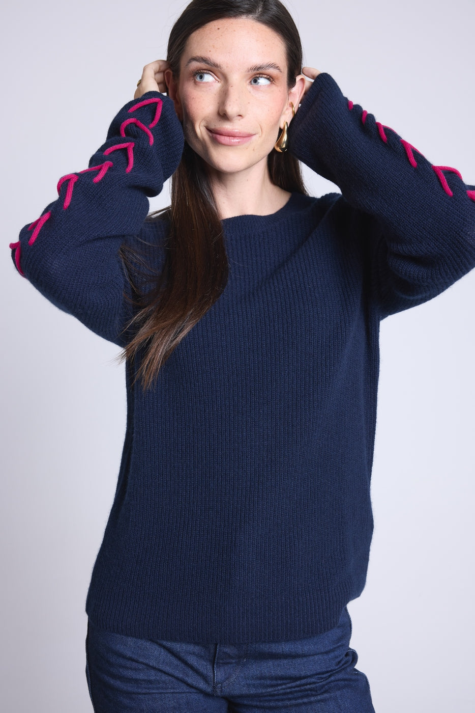 Pull Col Rond Lacets Manches Marta - Bleu Marine Fushia - Femme