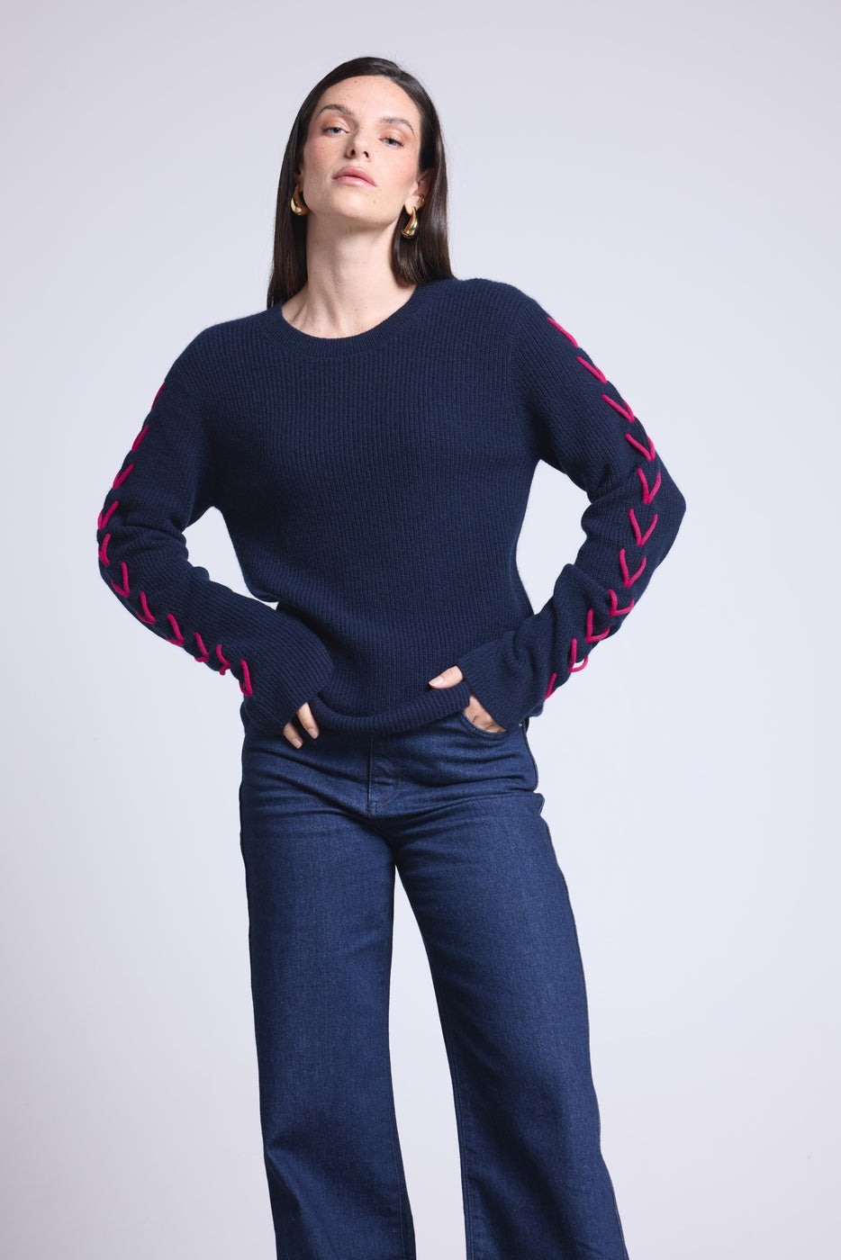 Pull Col Rond Lacets Manches Marta - Bleu Marine Fushia - Femme