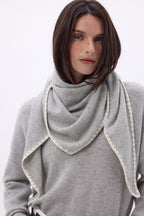 Echarpe Bandana Oversize Triangle À Surpiqures Maya - Gris Blanc - Femme