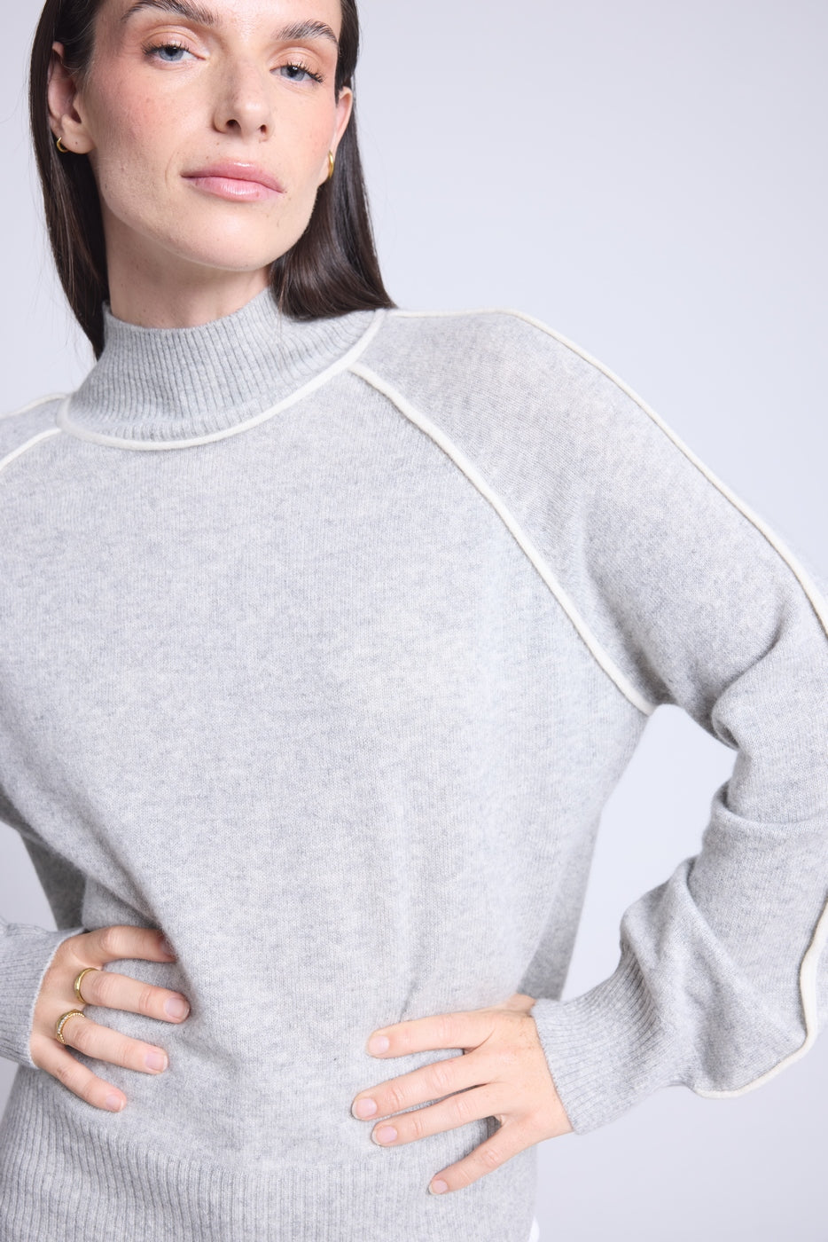 Contrasting Roll Neck Jumper Megan - Grey And White - Women