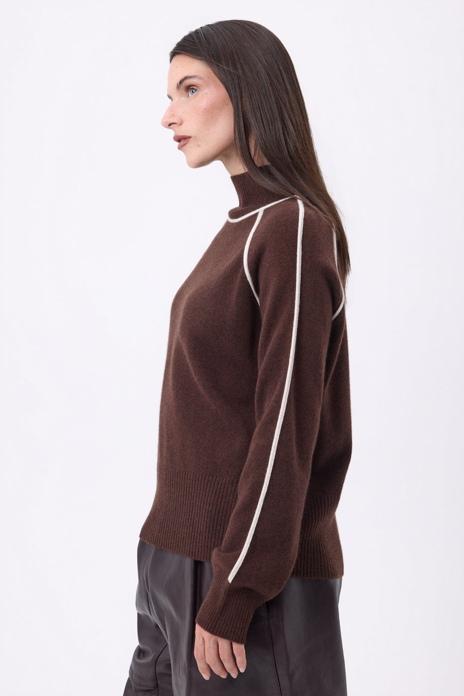 Pull Col Montant Contraste Megan - Marron Chocolat Blanc - Femme