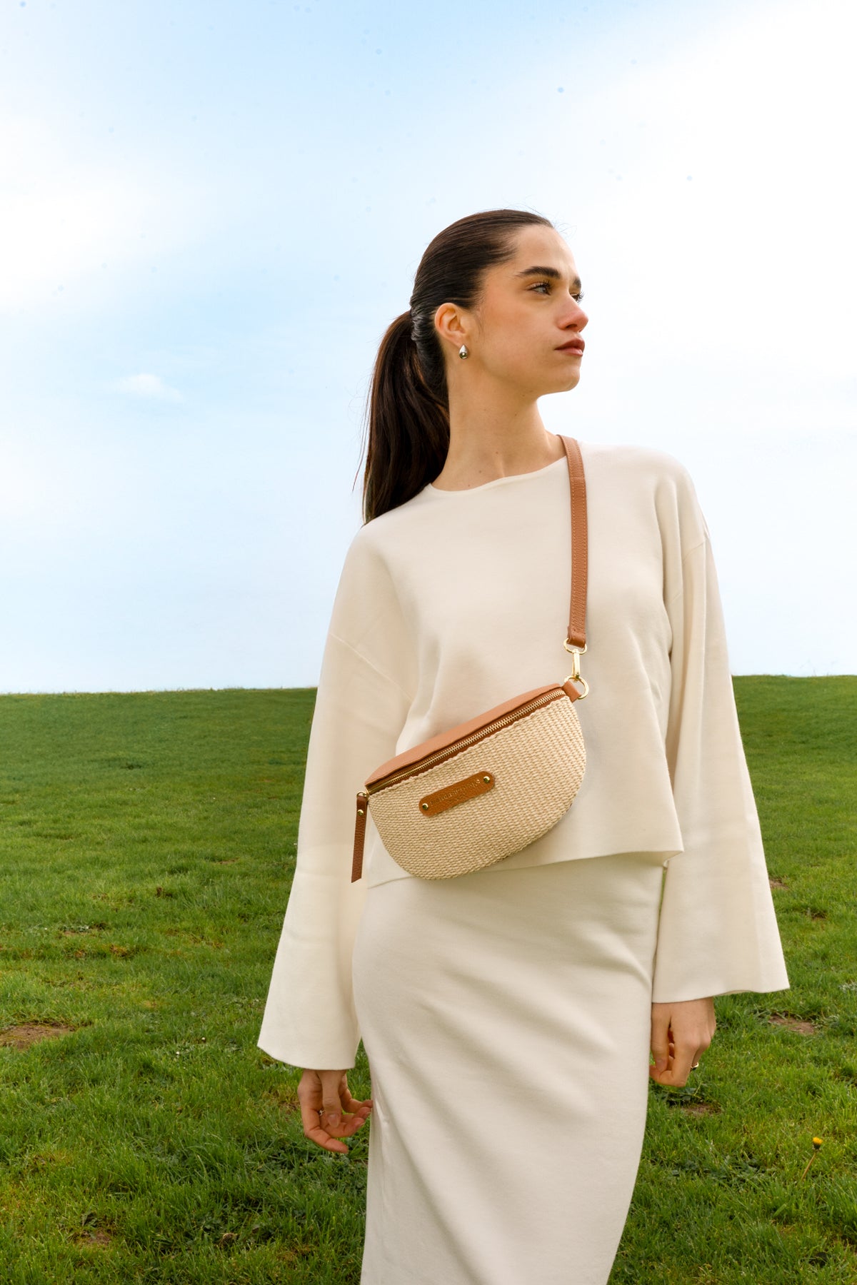 Kimi Straw Belt Bag - Camel