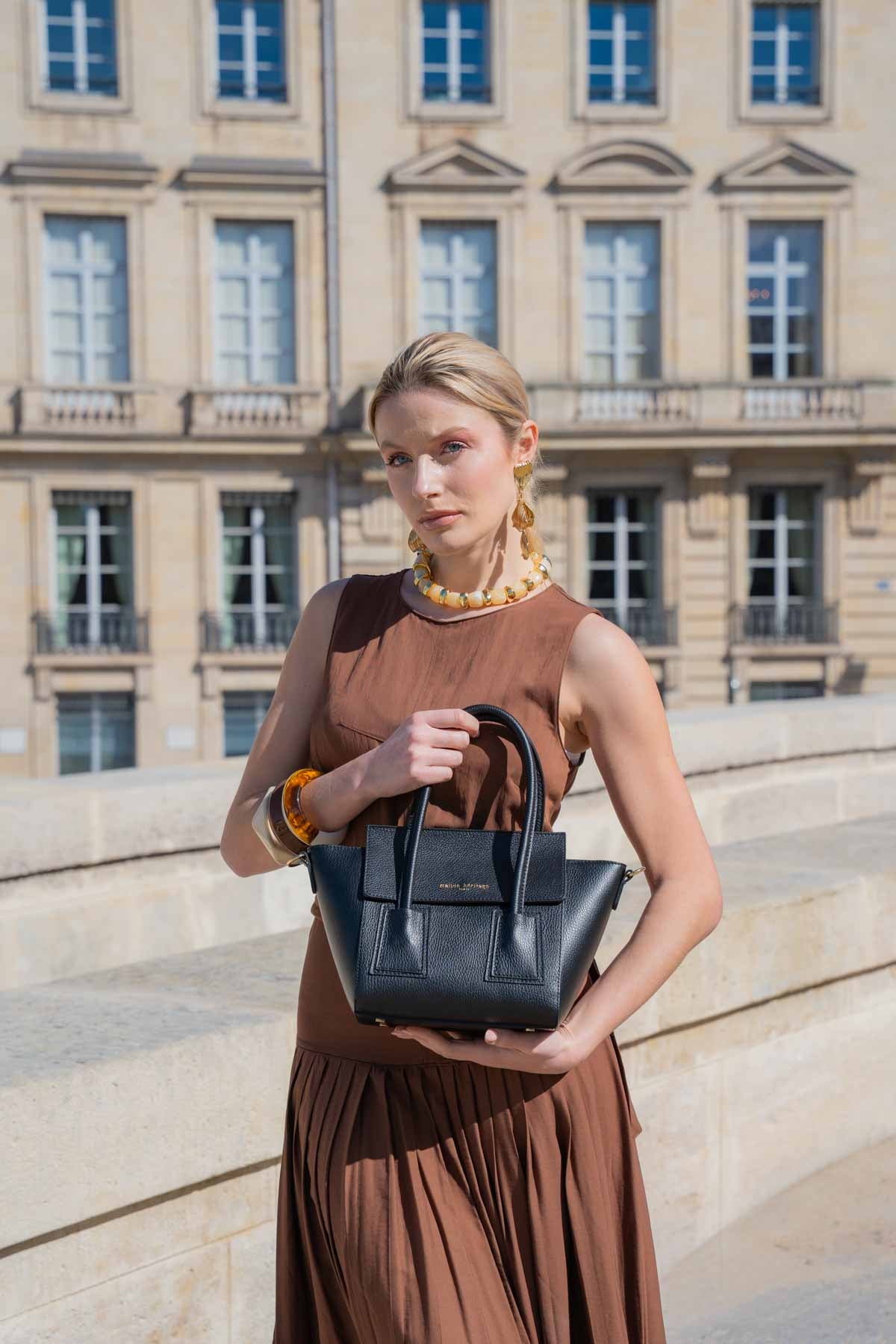 Lazzo Handbag - Black