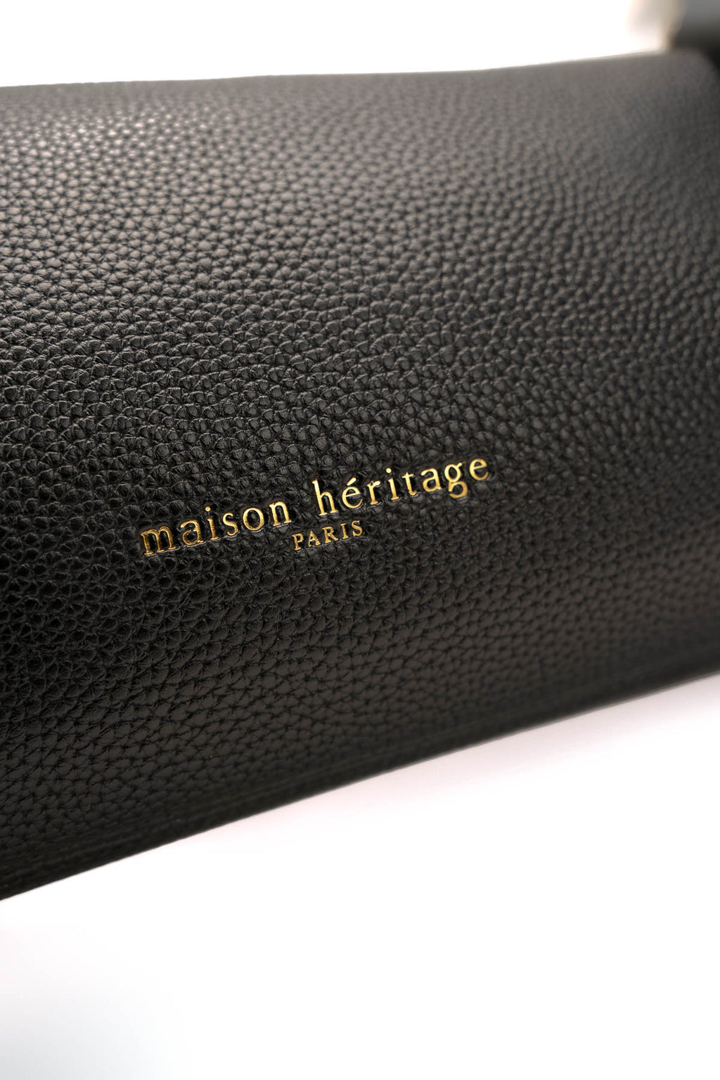 Brille Shoulder Bag - Black