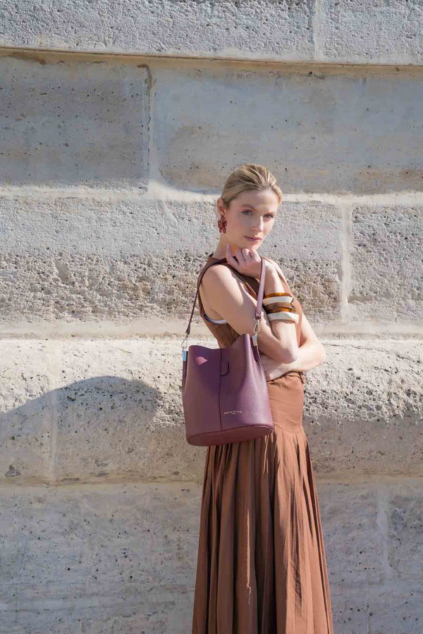 Bruna Graine Handbag - Burgundy