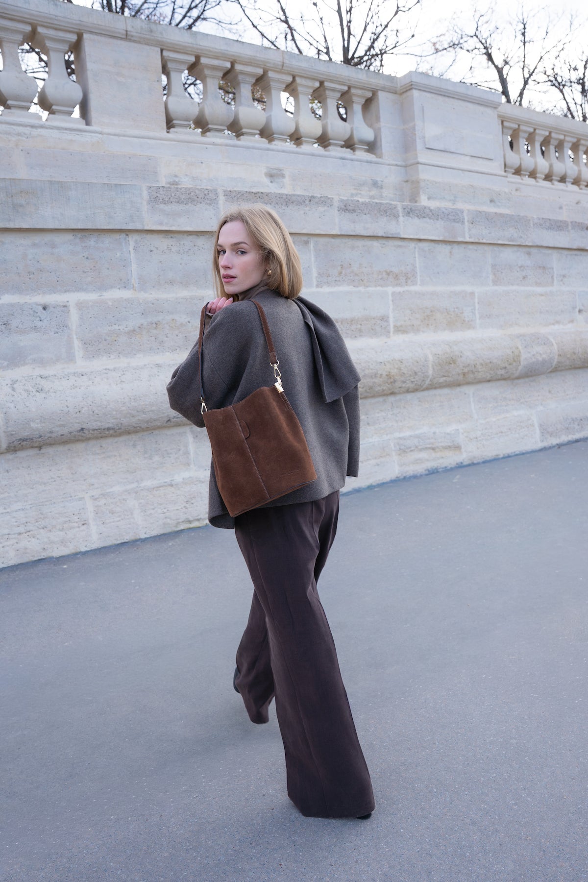 Borsa Secchiello Bruna Scamosciata - Marrone