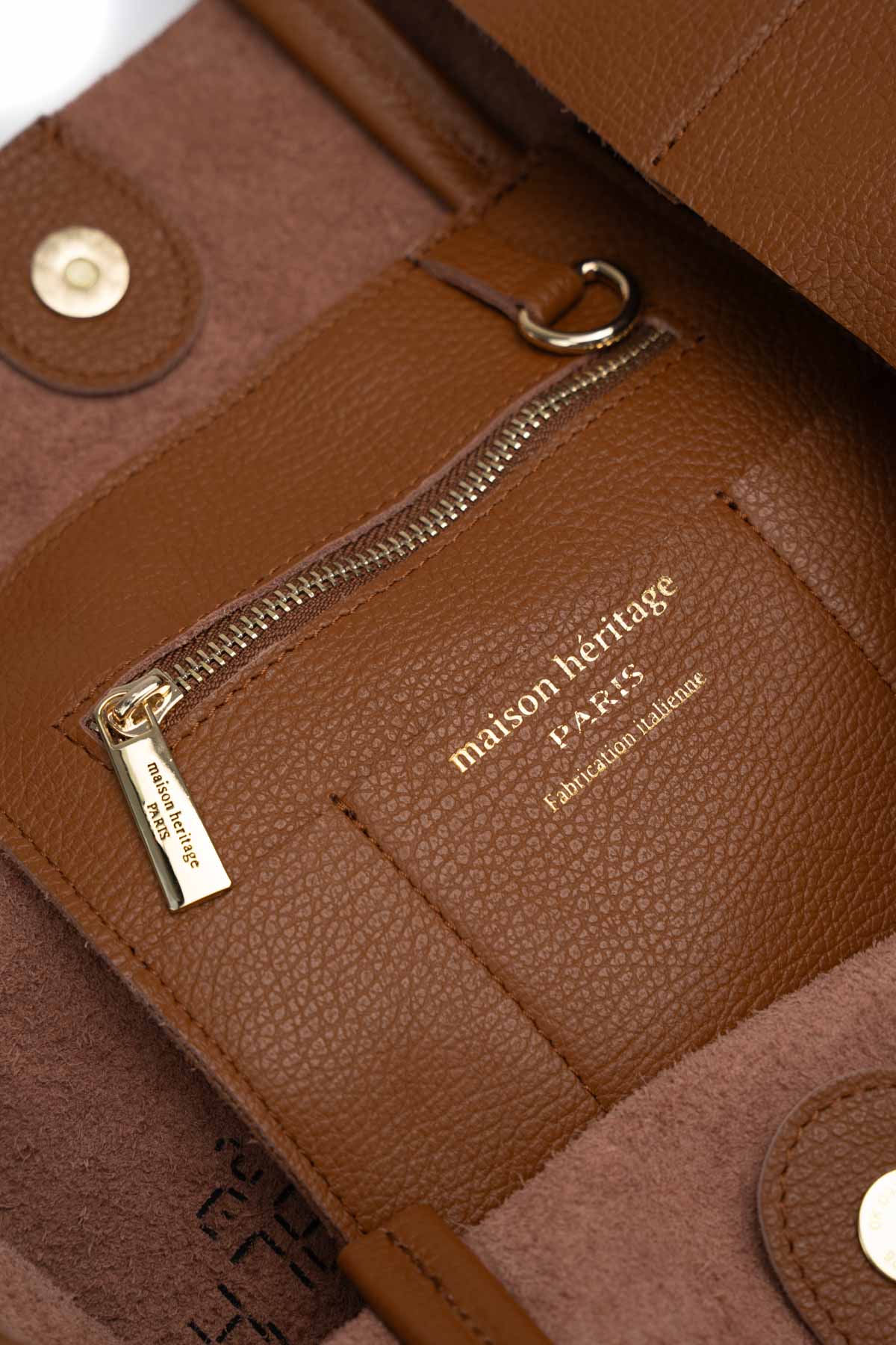 Diccia Shoulder Bag - Camel