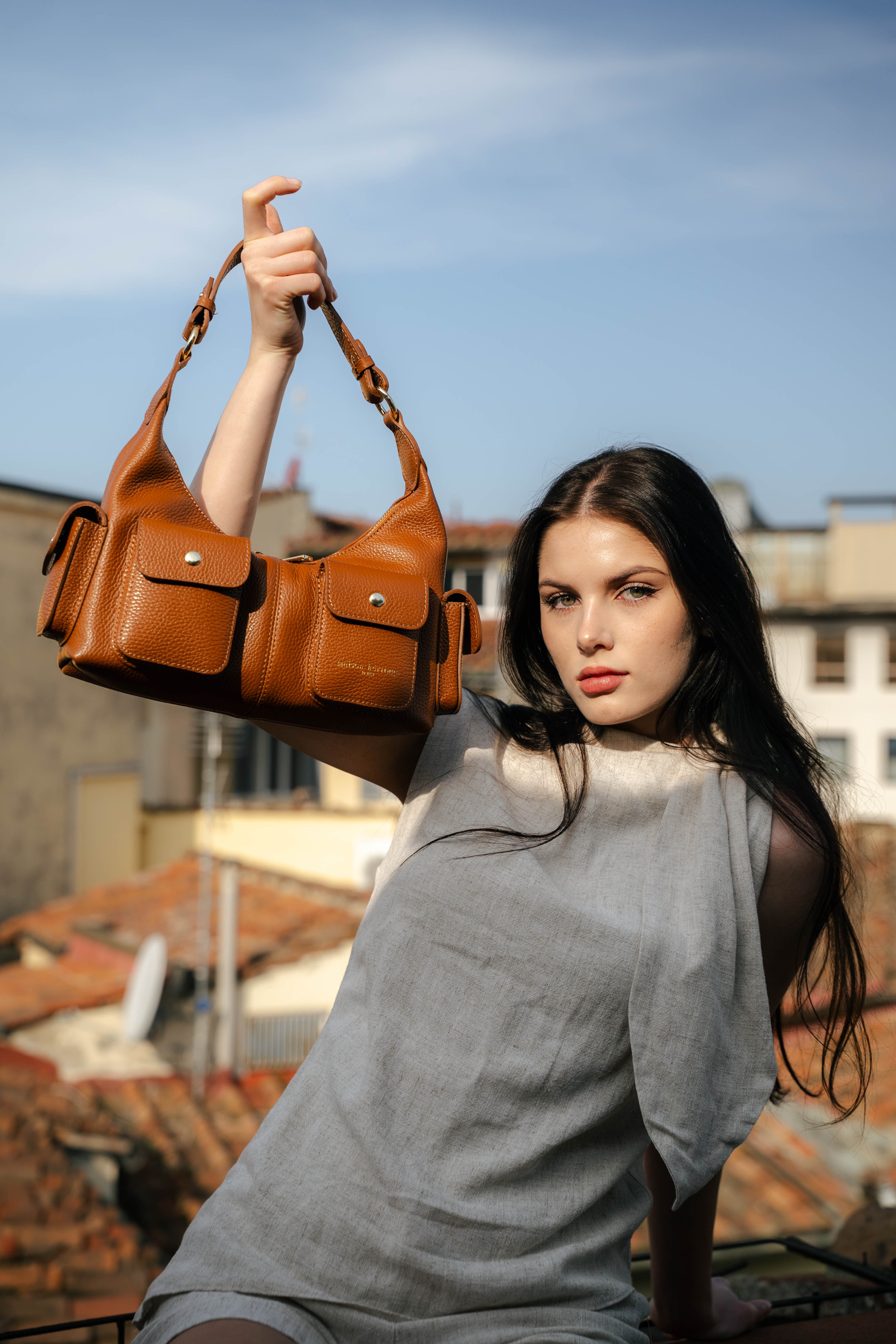 Dolce Shoulder Bag - Camel