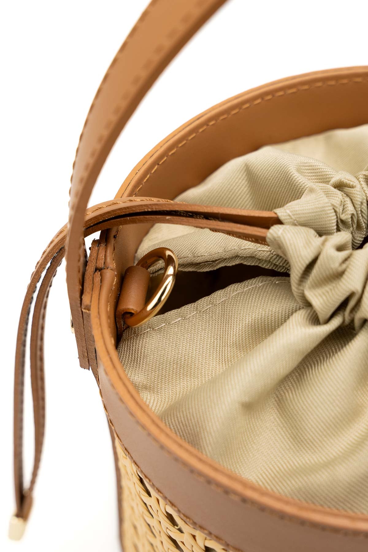 Grand Lucci Handbag - Camel