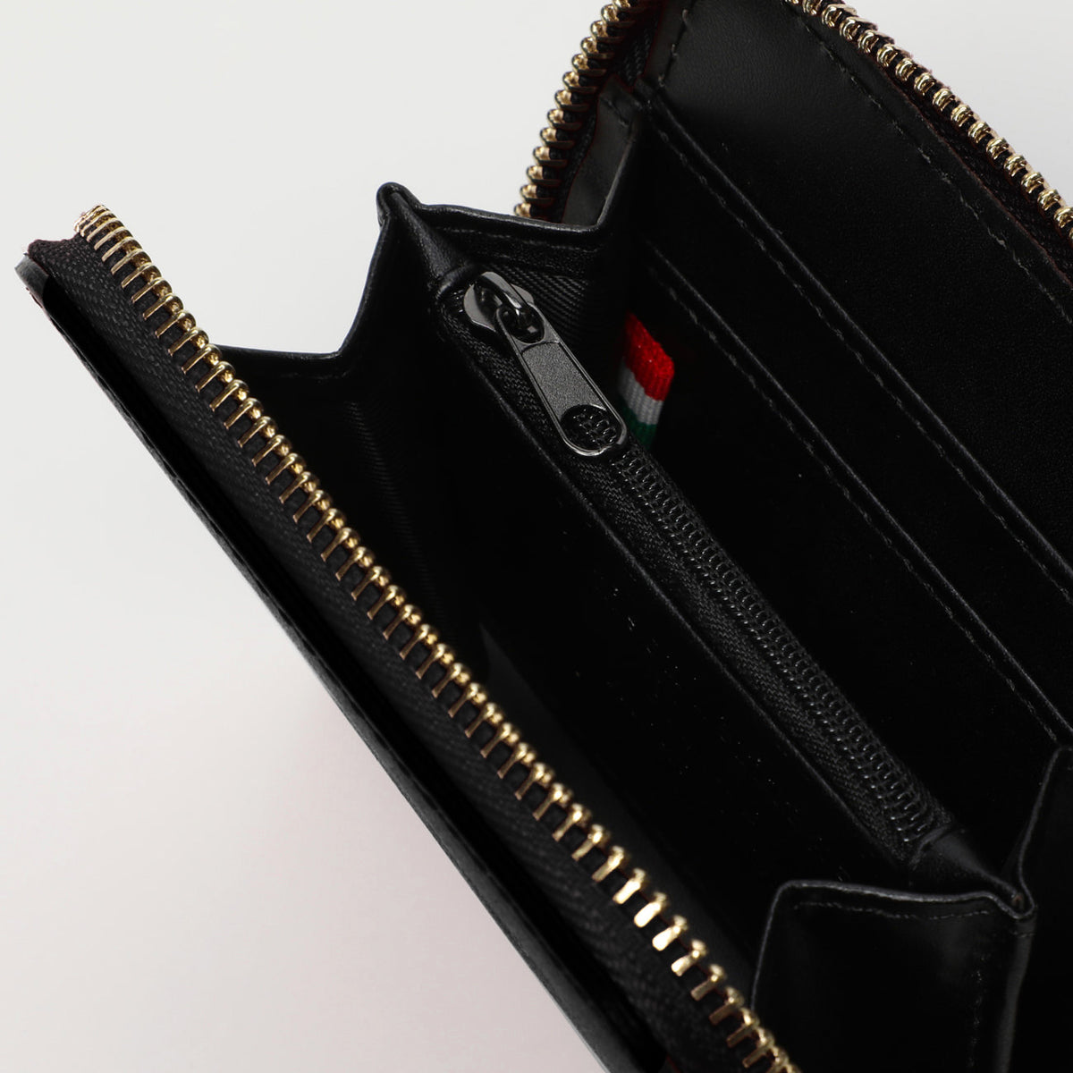Cartera Mini Moni Box - Negro metálico
