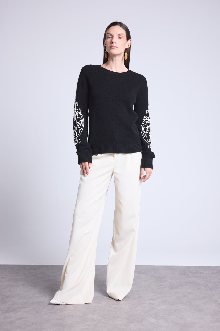 Jersey de cuello redondo con bordado en mangas Micha - Negro blanco - Mujer