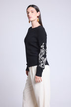 Jersey de cuello redondo con bordado en mangas Micha - Negro blanco - Mujer