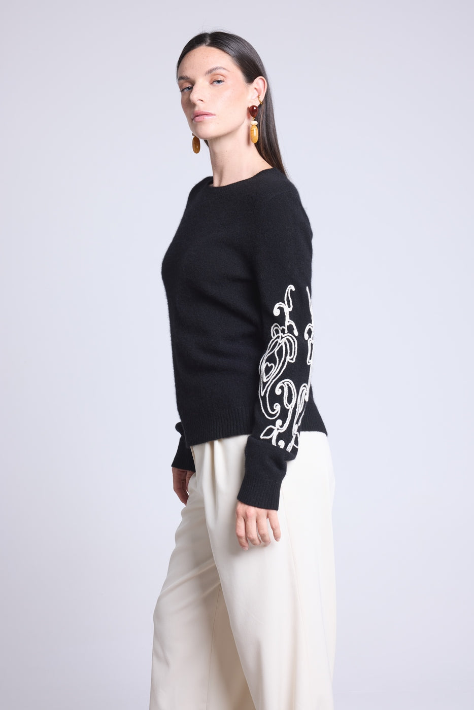 Jersey de cuello redondo con bordado en mangas Micha - Negro blanco - Mujer