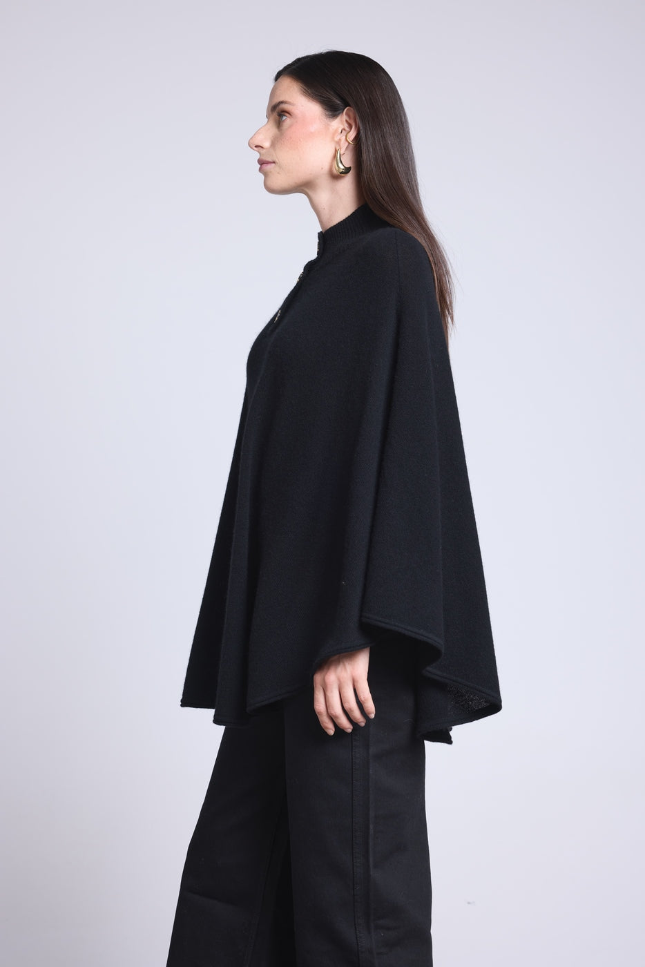 Poncho con botones dorados Miranda - Negro - Mujer