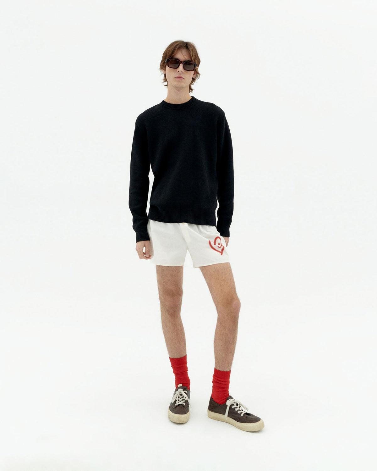 Maglione nero in maglia Khem sostenibile-2