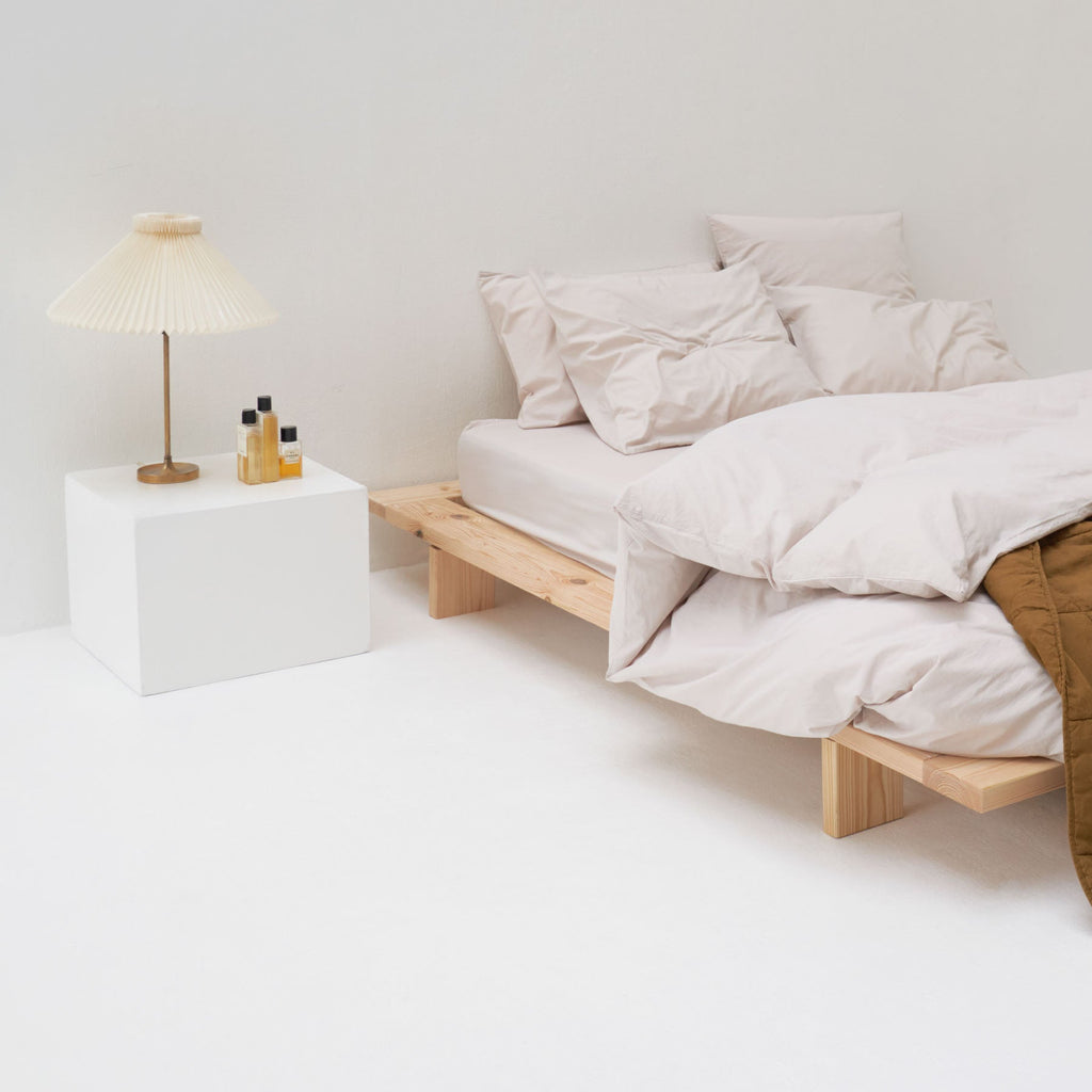 Large fitted sheet in high-end washed cotton percale beige Most