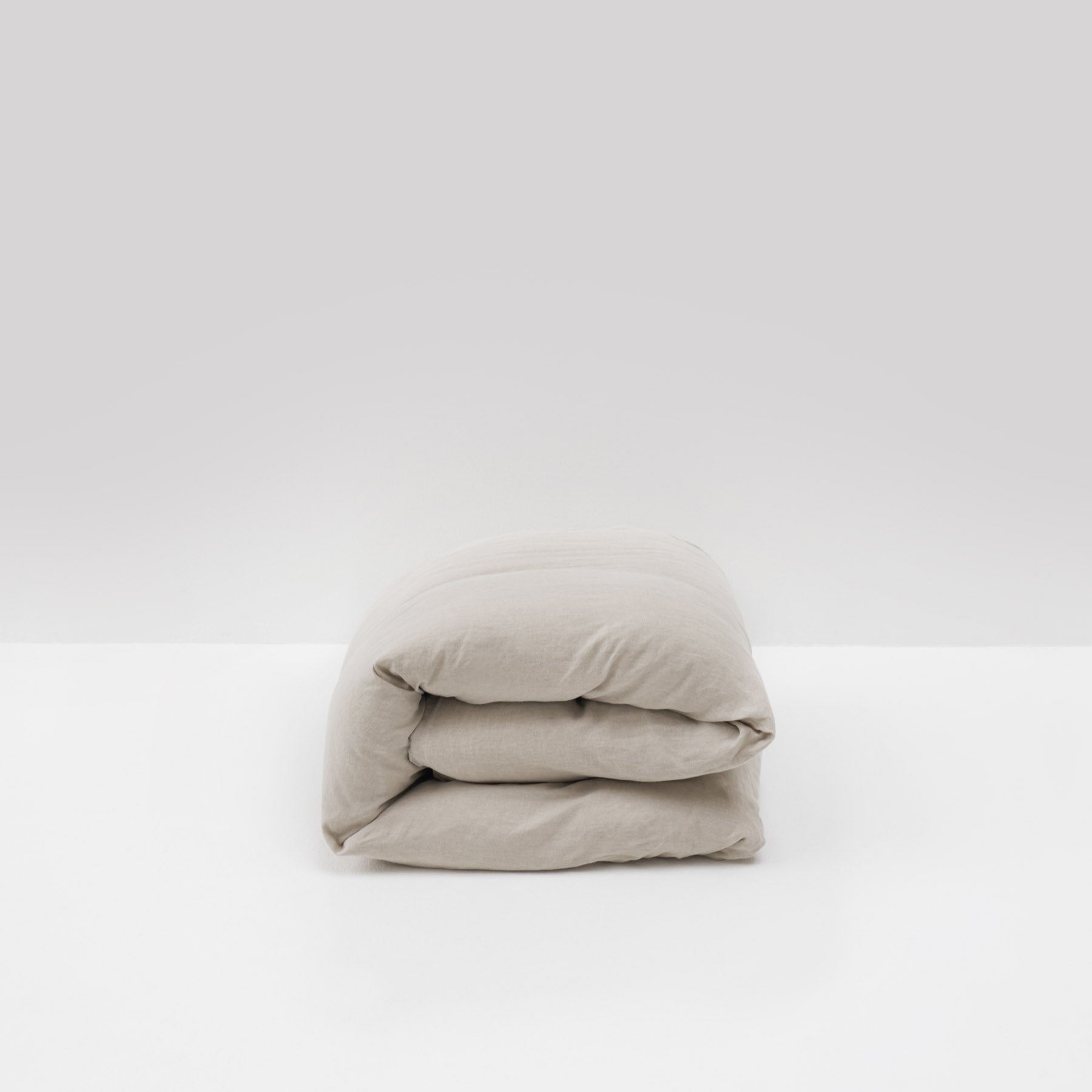 high-end duvet cover in natural washed linen maison most