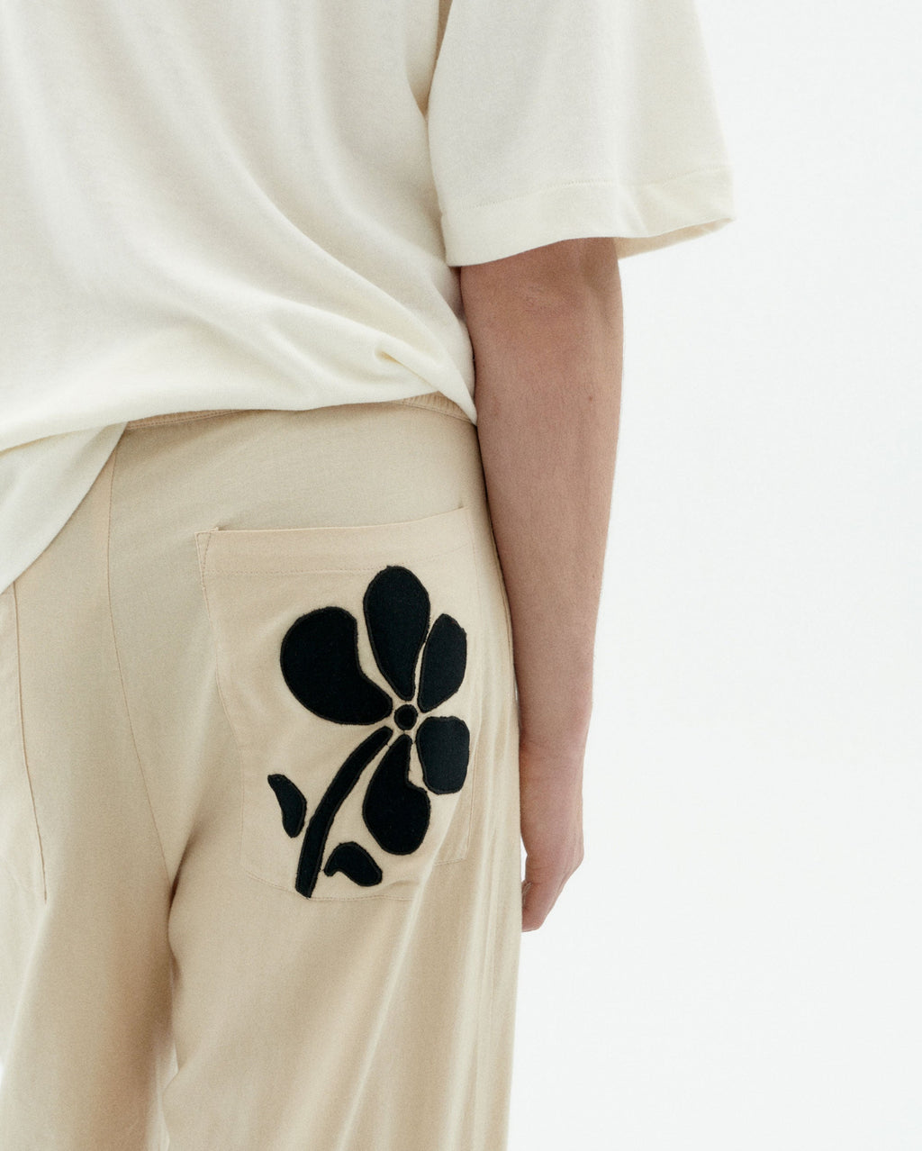 Trousers crudo marygold Marcelo sostenible-2