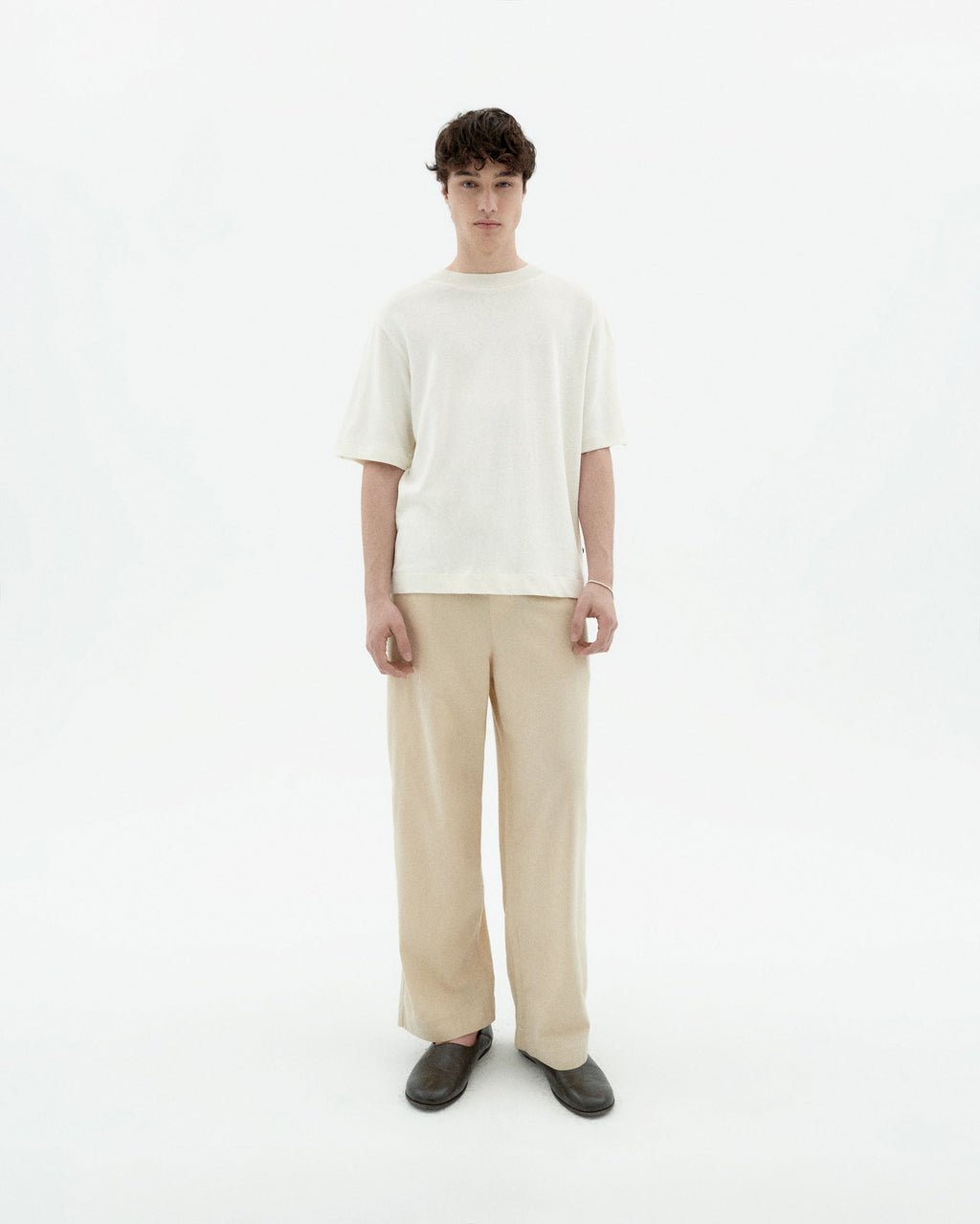Trousers crudo marygold Marcelo sostenible-3