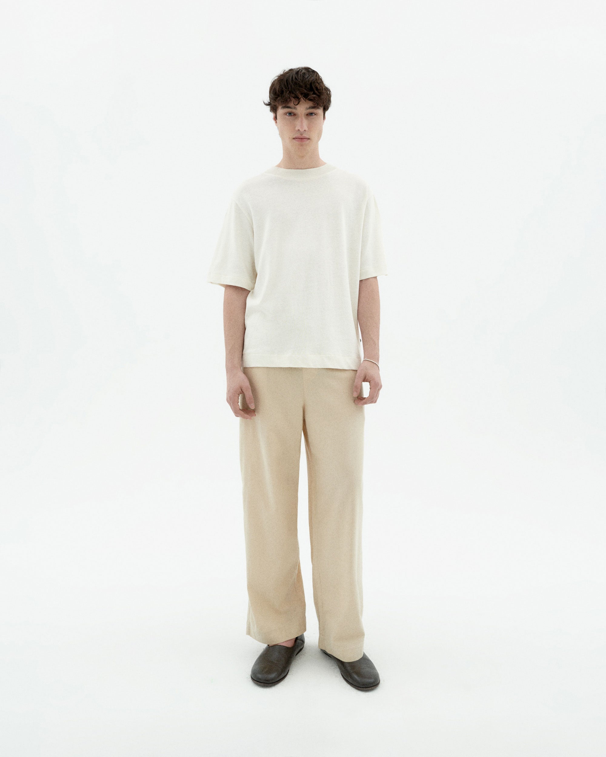 Trousers crudo marygold Marcelo sostenible-3