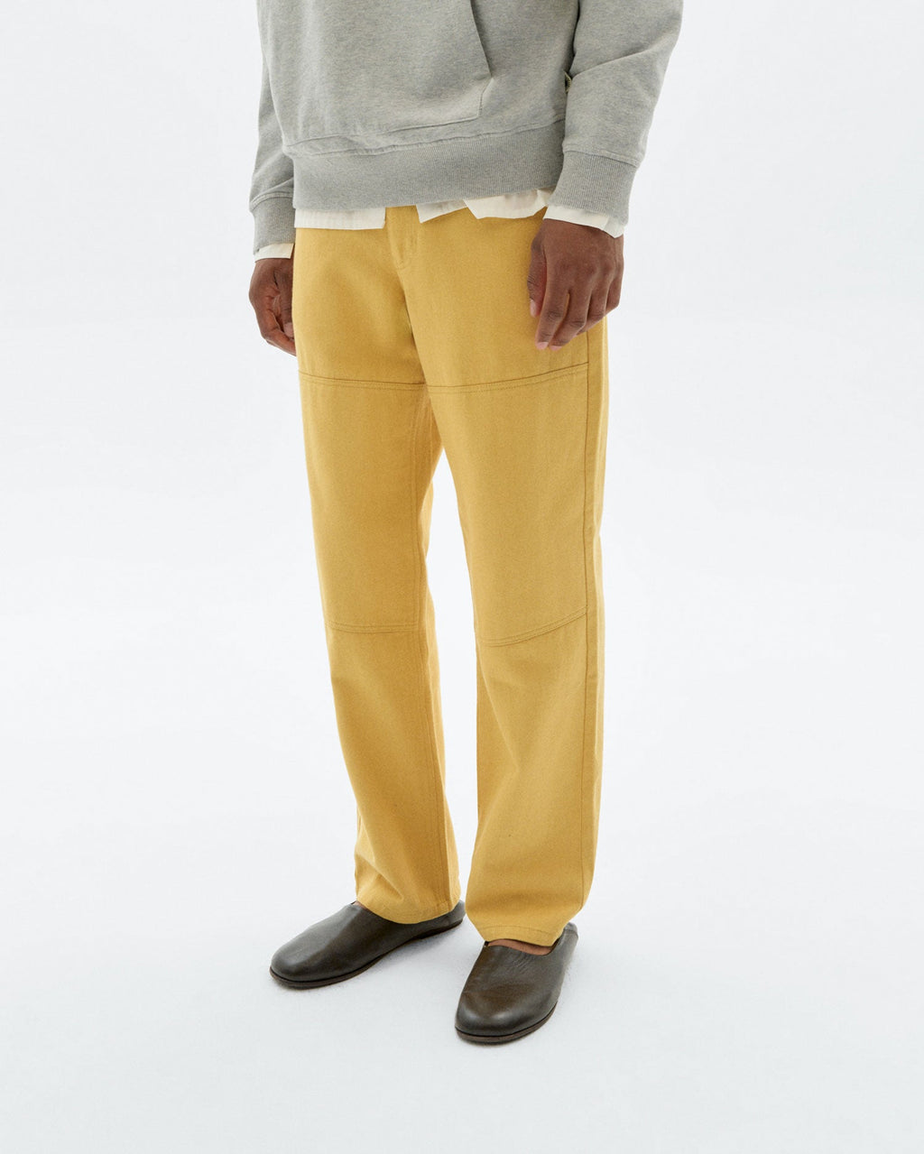 Pantalón recto amarillo Stan sostenible - 1