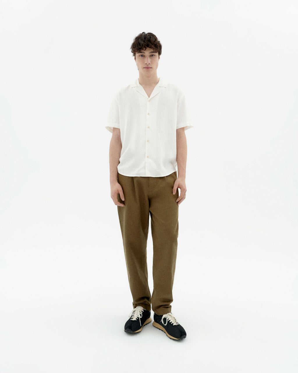 Camisa blanca cáñamo Jules sostenible-2