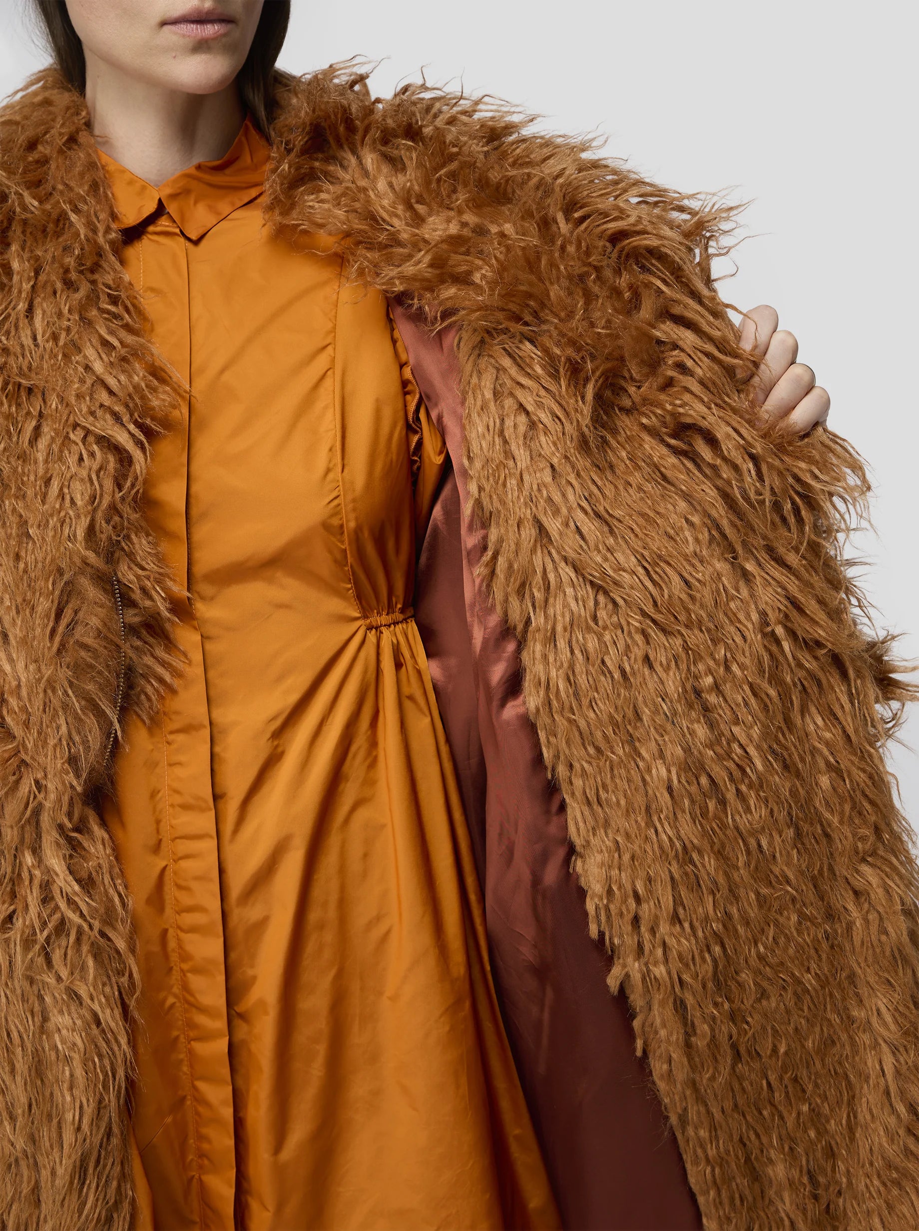 Abrigo Eren In Fire Grizzly Fur