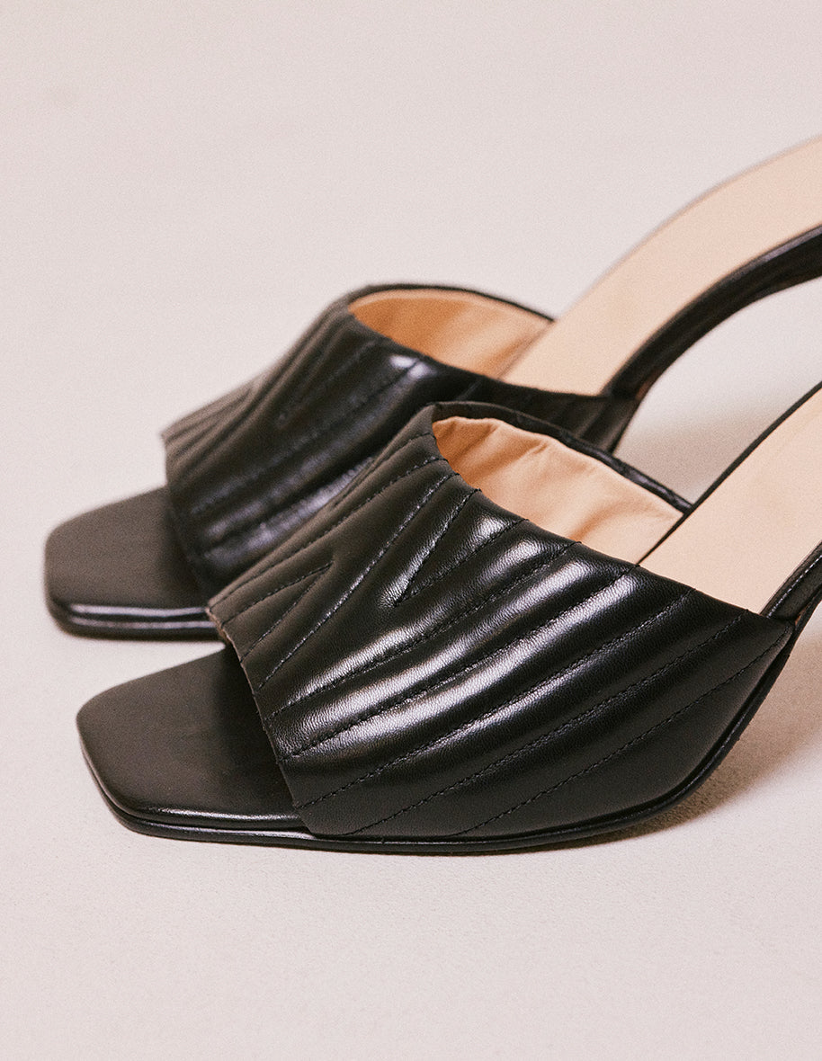 Mule Martha de piel negra - M.Moustache