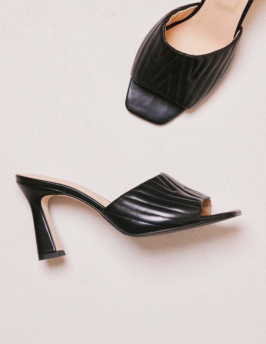 Mule Martha de piel negra - M.Moustache