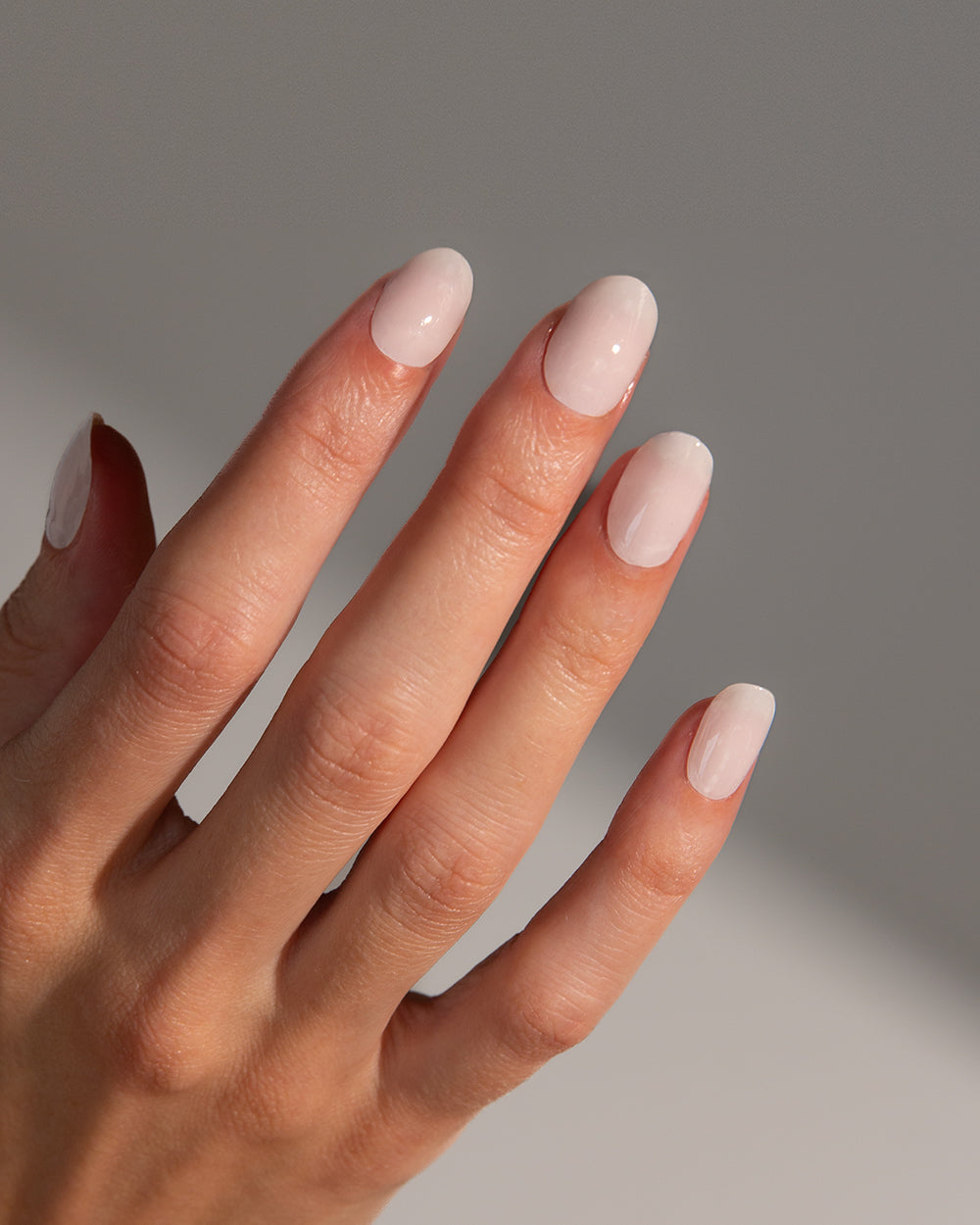 UV transparente lechoso