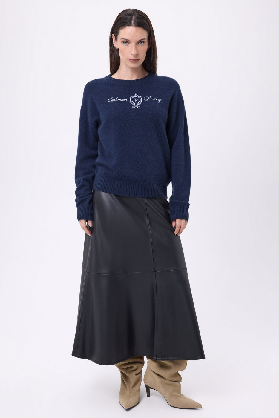 Pull Col Rond Brodé Monte Carlo - Bleu Marine - Femme