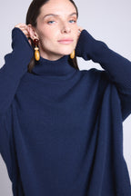 Jersey de Cuello Alto Poncho Naya - Azul Marino - Mujer