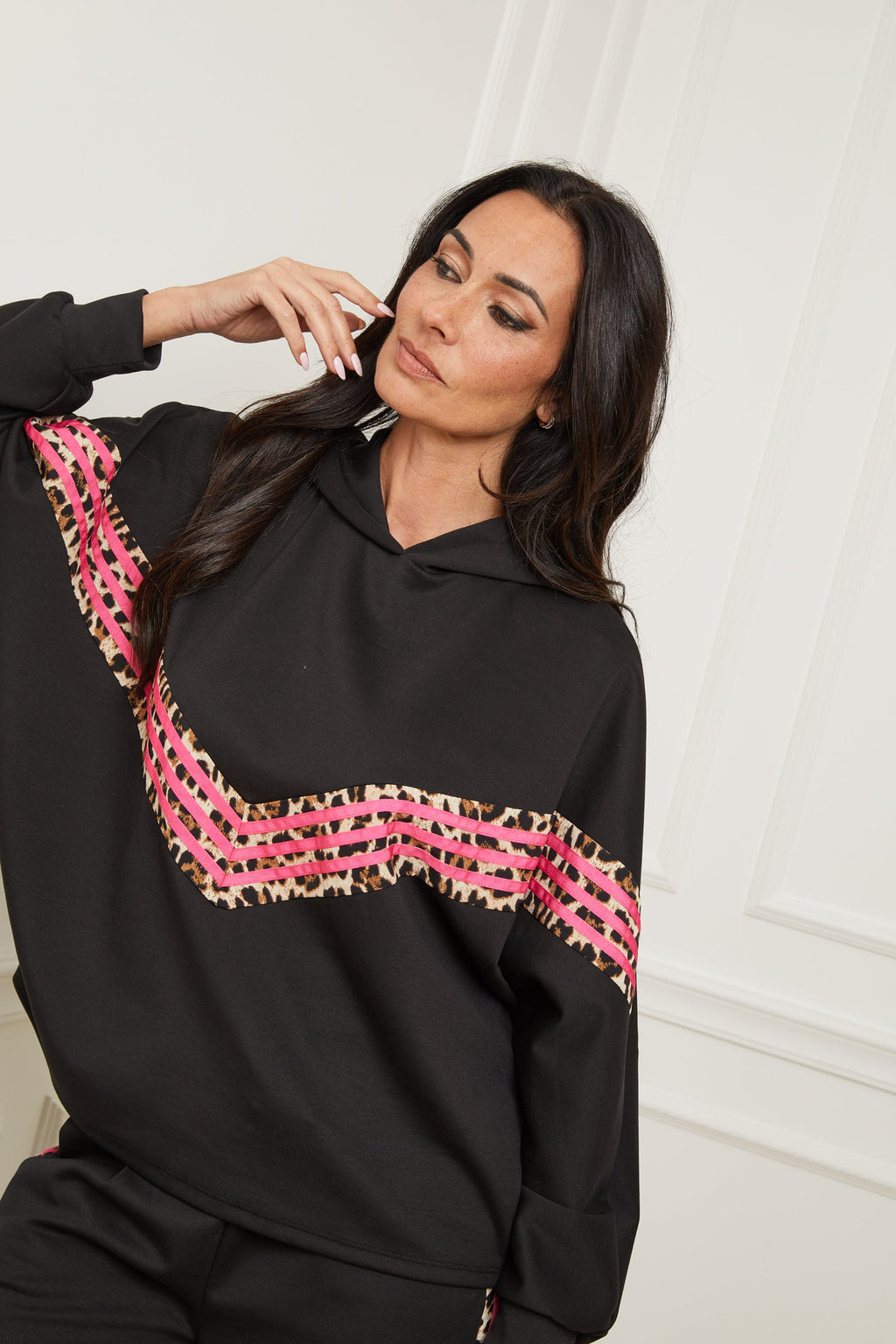 Naya Hoodie - Black
