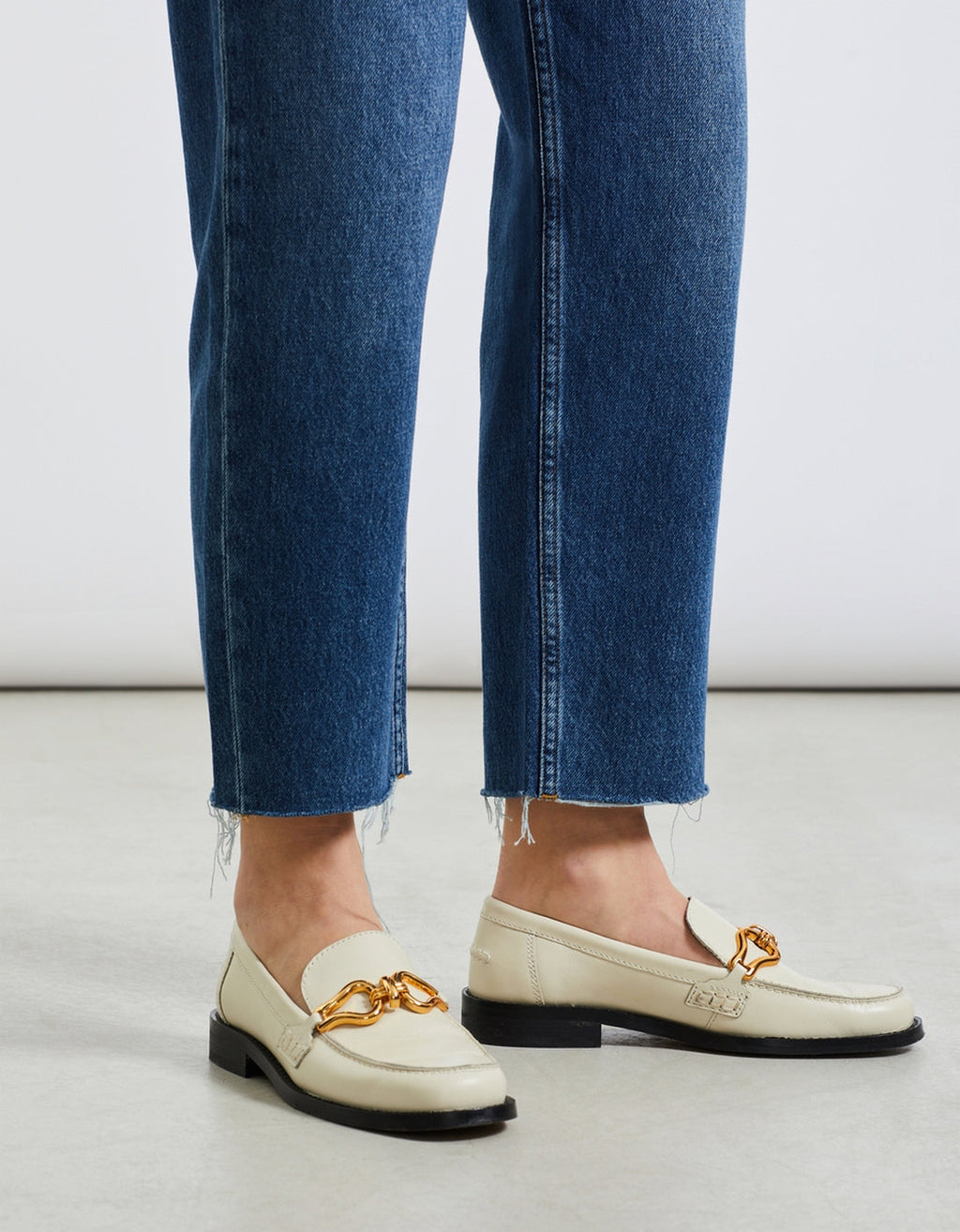 Niagara Straight Jeans - Denim M-137 - Mujer