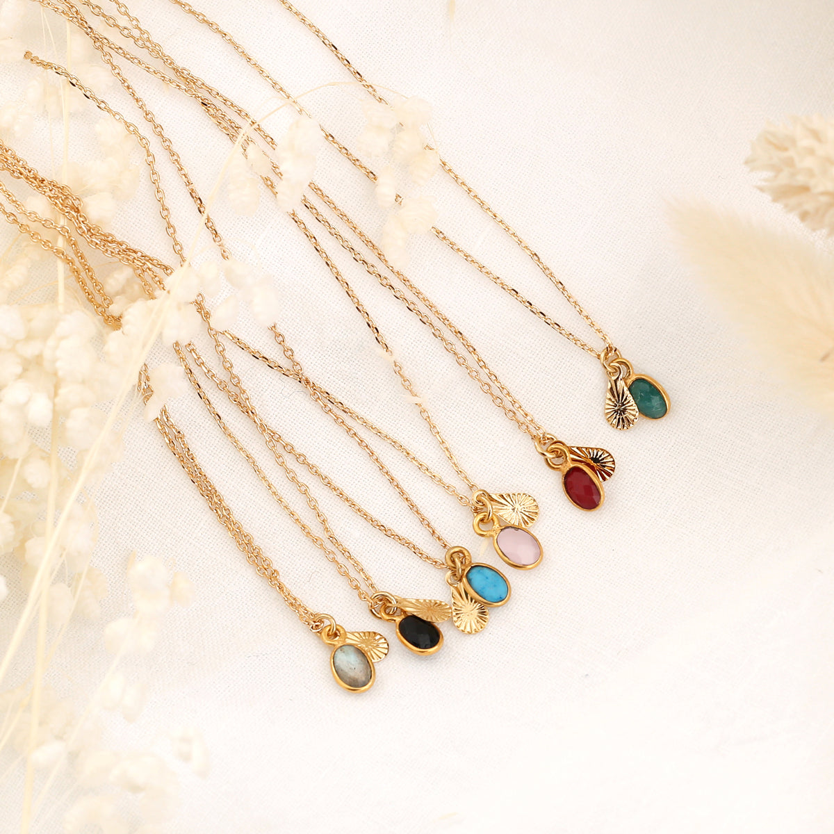 Ketting Gaïa - Goud & Aqua Chalcedoon