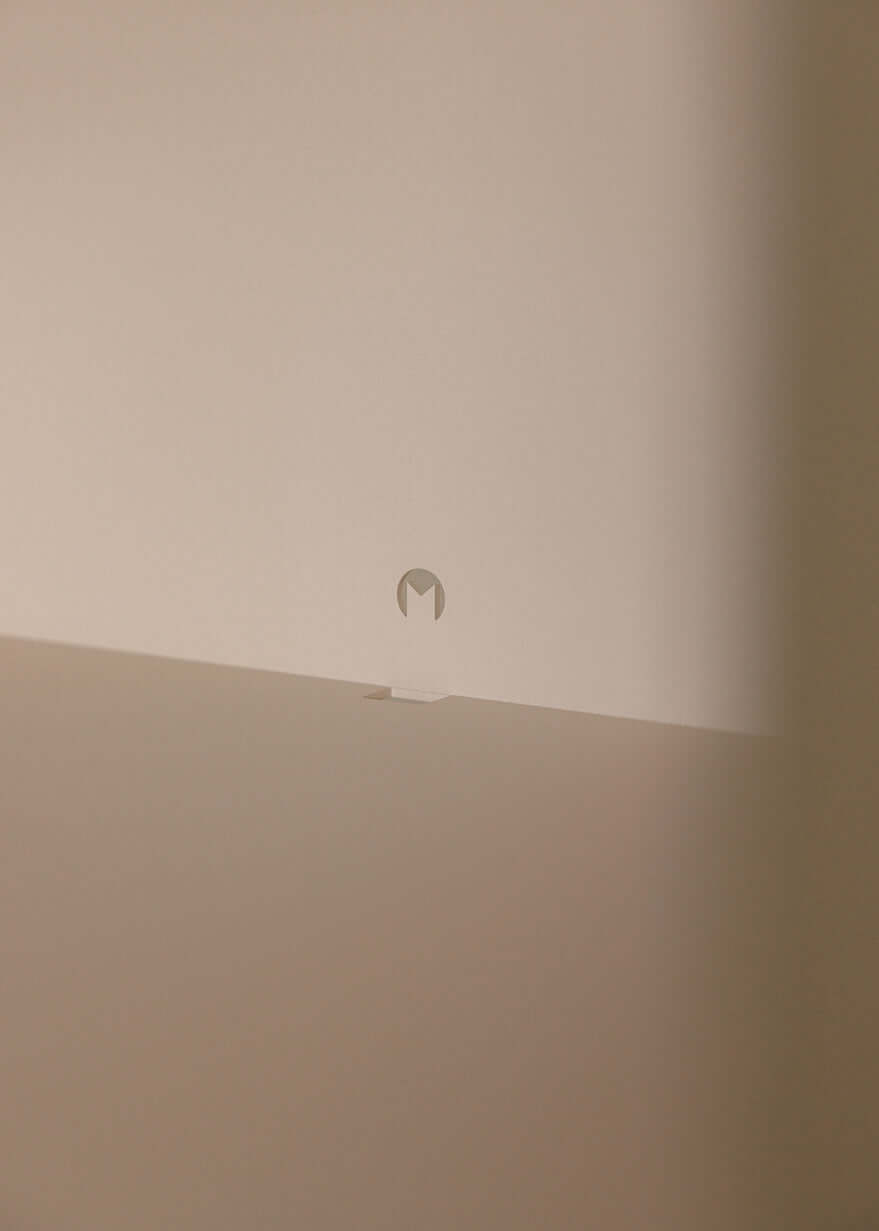 Los detalles incluyen algunos diseños clásicos con formas minimalistas y diseños elegantes.
