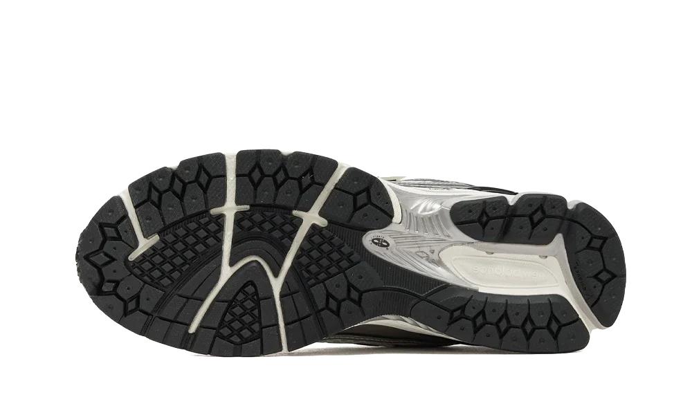 New Balance - 1906R Silver Black - Gris