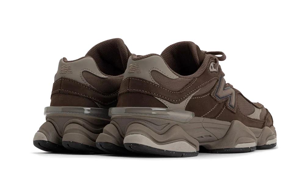 New Balance - 9060 Mono Cortado - Marron