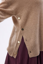 Pull Col Rond À Boutons Latéraux Dorés Ora - Beige Creme - Femme