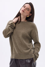 Pull Col Rond À Boutons Latéraux Dorés Ora - Khaki Chine - Femme